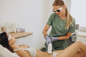 Epilation par électrolyse ou laser
